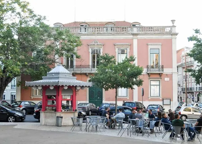 Pen-arts Modern & Stylish In Principe Real! Near Bairro Alto & Center * Lisboa